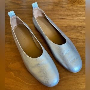 Everlane Day Glove Narrow Fit in Silver size 8.5